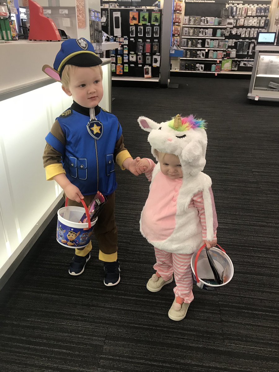 The #PawPatrol trick or treat event was a huge success at T0659! <a href="/ashleysunYYC/">Ashley Sunderland</a> <a href="/DustinRitt/">Dustin Rittenhouse</a> #target #WorkSomewhereYouLove