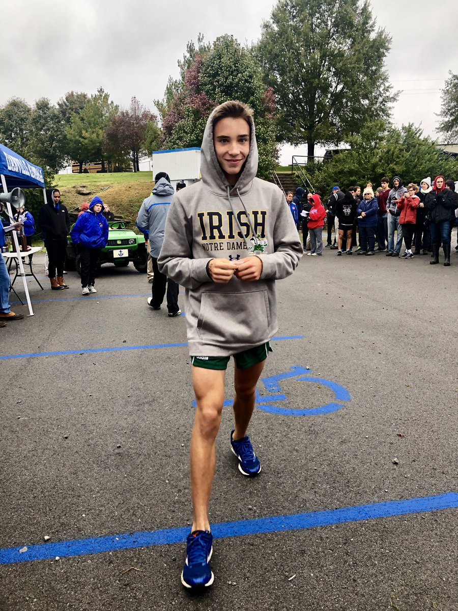 BOYS ARE HEADING TO THE STATE MEET NEXT WEEKEND! Boys were 3rd as a team and have one more race at the Horsepark! Levi led the way with a runner up finish.  All 5 scorers were in the top 33!