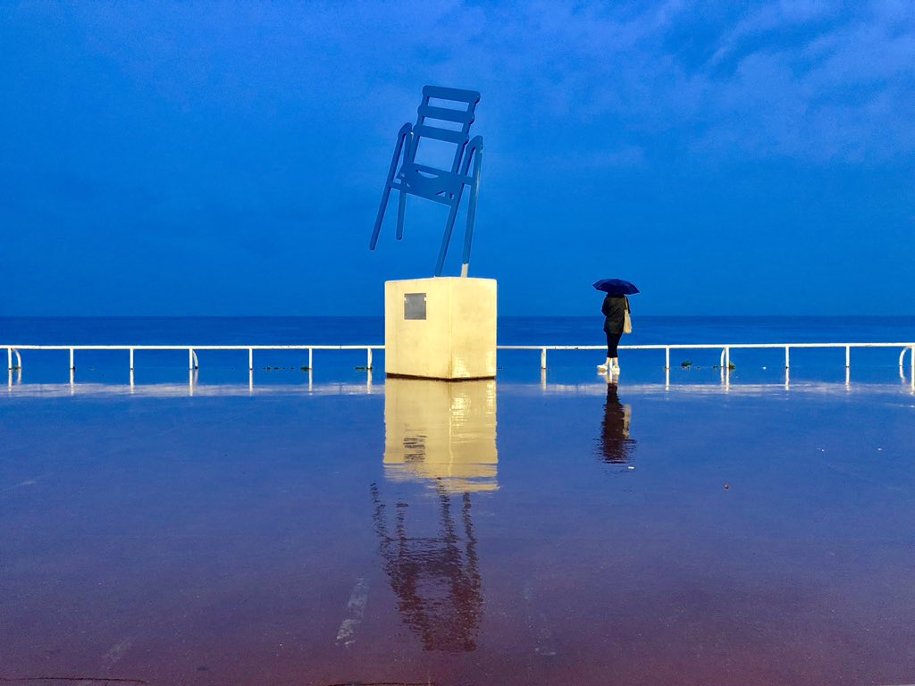 OlivMcar's tweet photo. 🔹Blue mood !🔹 #LaChaiseDeSab
#ILoveNice #Nice06 #NiceMoments #CotedazurFrance #Meteo
@VilledeNice @Nice_Tourisme @VisitCotedazur @MeteoCotedAzur https://t.co/y2R1BAiwdu