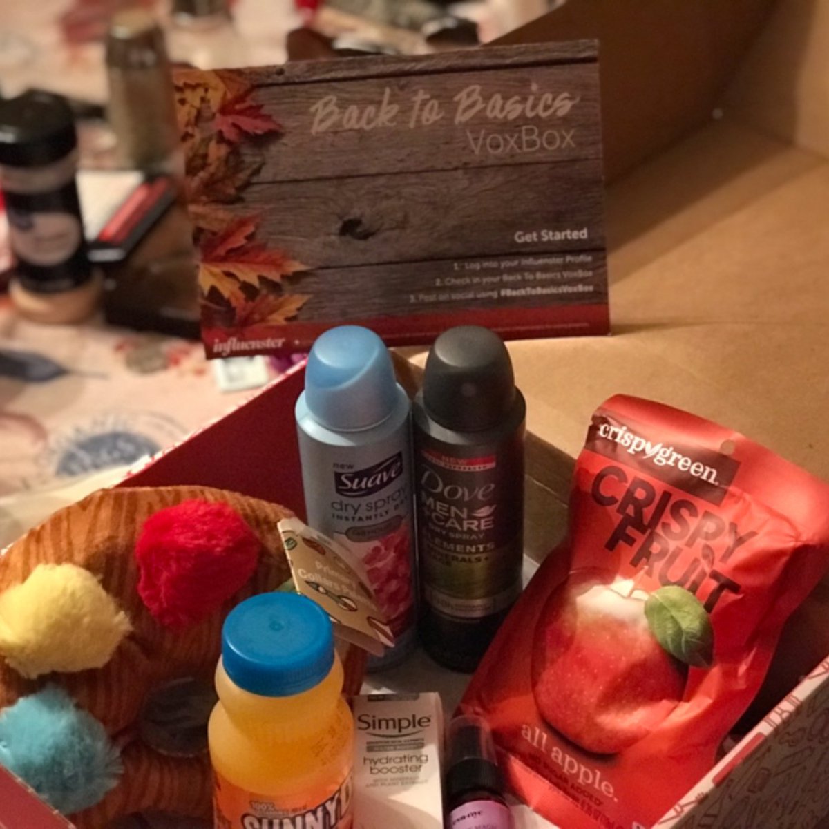 angeland_adam's tweet photo. I loved the products in my #BacktoBasicsVoxBox.Thanks @influenster! @CrispyGreenSnacks #complimentary https://t.co/vF5YEAKQIv