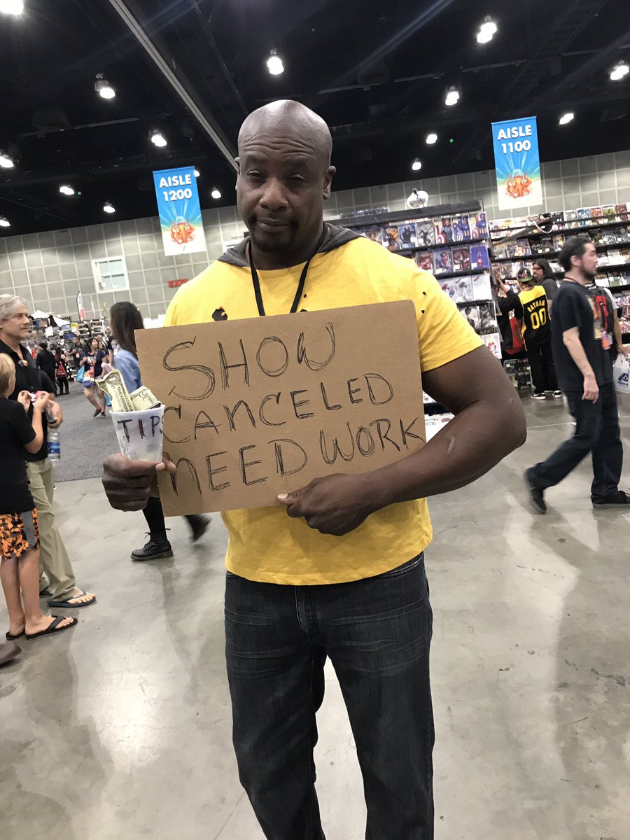 ThatChrisGore's tweet image. It’s on @comicconla!  #LACC #LAComicCon #LAComicCon18 #LAComicCon2018 #LukeCage