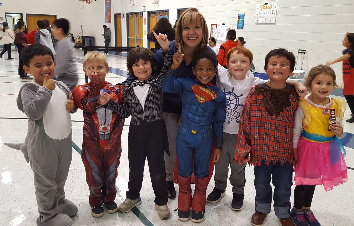 Thank you Mrs Castro for your dedication to our Coyote Cubs! Fall Fun Fest was a success!