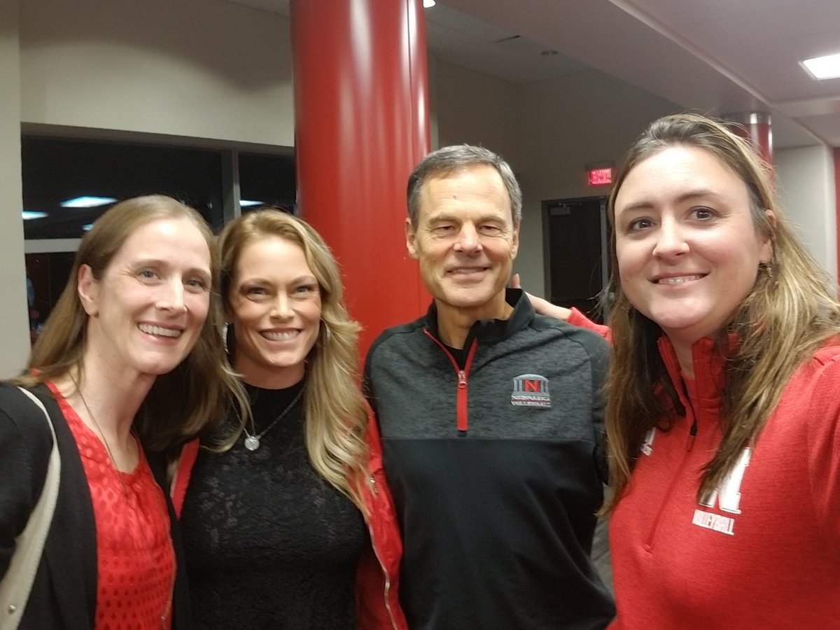 toniat22's tweet photo. #Huskers celebrating the 1998 team
Responsible for bringing cook to Nebraska! https://t.co/mvapkv06tx