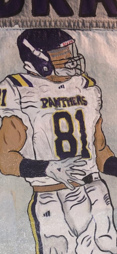 no_whale16's tweet image. 🗣S/O to @kimmiy_jen_1803 &amp;amp; @meDrAnO81 for getting this 🏈 jacket made. If you not coming to me to get your jackets made then...🤔 who you going to? 🤪🔥 #firstdenimpiece #paintedjacket #pvamu #footballwives #footballszn