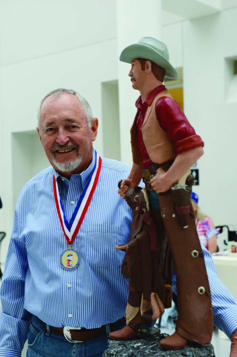 ALAforVeterans's tweet image. Veterans will show off their talents in 150 categories spanning three divisions, including performing art, which includes dance, drama, and music; visual art; and creative writing. Co-presented by @ALAforVeterans and @DeptVetAffairs alaforveterans.wordpress.com/2018/10/24/wha…