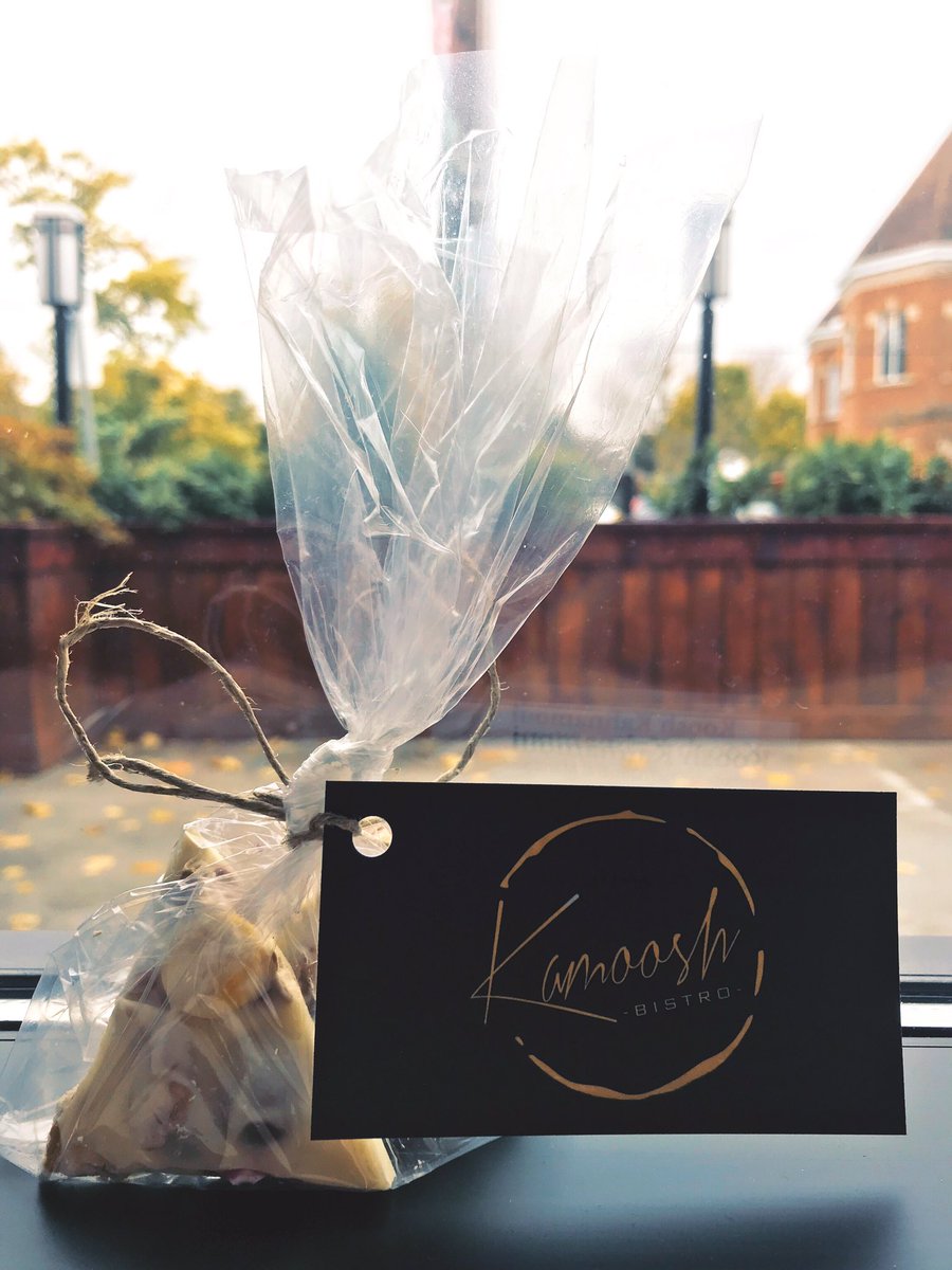 Walk Waterdown, treat and pet walk. Here at kamoosh bistro, even Front of the house staff aren’t happy with store bought, we made white chocolate bark treats for Halloween! 🎃👻🍫 #kamoosh #kamooshbistro #kamooshbistrowaterdown #waterdownbia #waterdown #hamilton #burlington