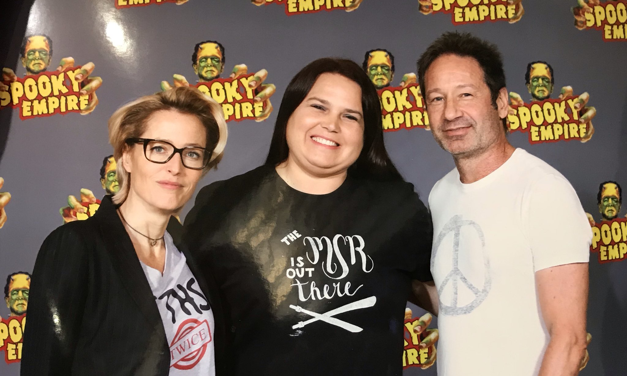 2018/10/27 - David at Spooky Empire at Caribe Royale Orlando - Page 2 Dqh7MNTX4AAFEJl