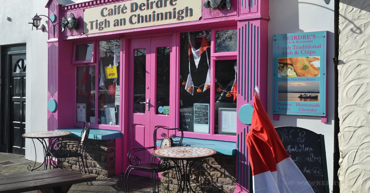 WAWKerry's tweet image. #Dingle goes red & white 🔴⚪ #dinglegaa #Kerry #daingeanuíchúisabú #wawkerry