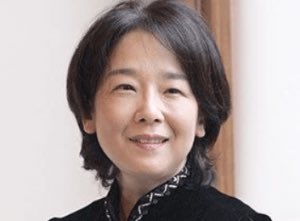 マイ子 お顔は知ってる女優さんだけど お名前とエボシ様の声優さんだってことは知らんかったし意外 田中裕子 エボシ様 もののけ姫は基本的にヤックルの可愛さを楽しむ映画