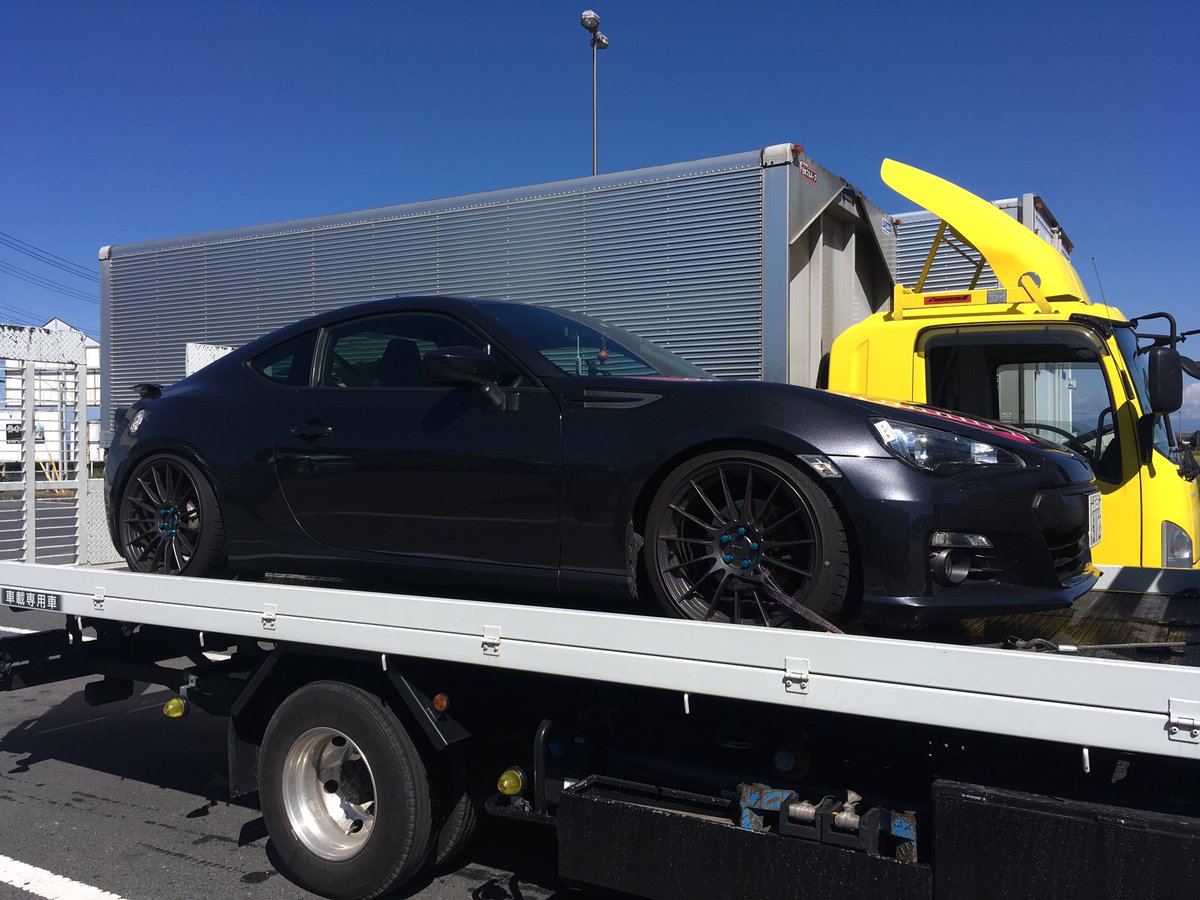 マッスー 帰宅したので再度報告 Brzエンジンブローの原因はやはりスバルからリコールのでているバルブスプリング破損でした 86 Brz乗られてる方は案内が来たら早めの対応をオススメします ディーラー整備士の方も大変ですがよろしくお願いします Ft86