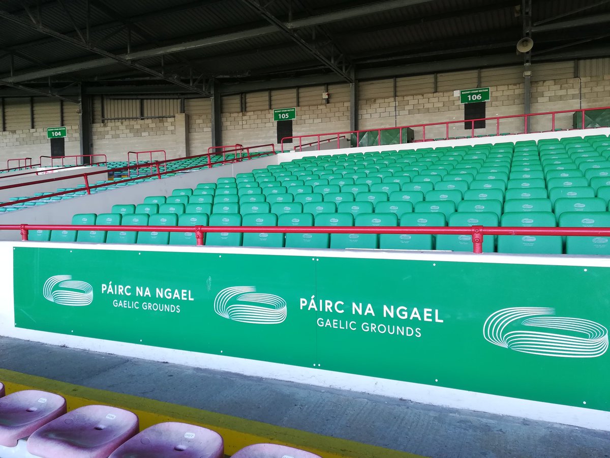 pfoley194's tweet photo. Final touches #CoFinalDay #culkshc #Limerick Best of luck @NapGAA @DoonGaaClub @DrominAthlaccaG @CroomGAA referees & officials @JasonOMahony3 @donnacha81& @seclimgaa
And it's good having Liam McCarthy in the Mackey Stand🙂 https://t.co/weGoISMWK7