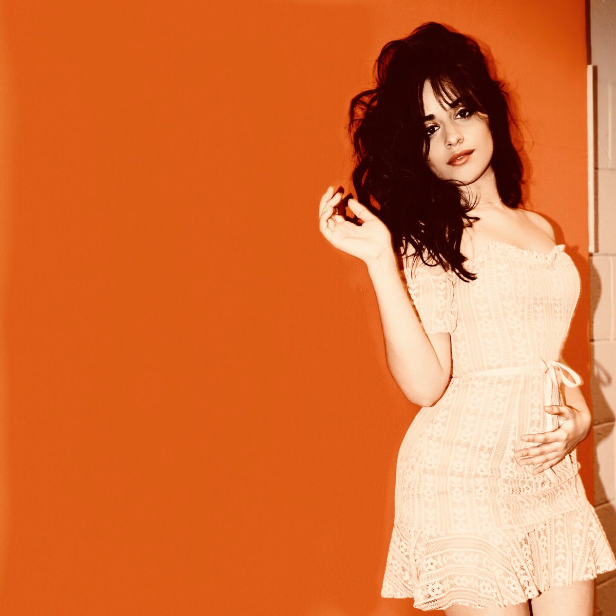 Daysonv_1997022's tweet photo. Hola @venusmedia 🧡 voto por "Consequences✨" de @camila_cabello 🦋 Gracias💫 @CCabelloPAR #CCPy https://t.co/7MGMF15lhD