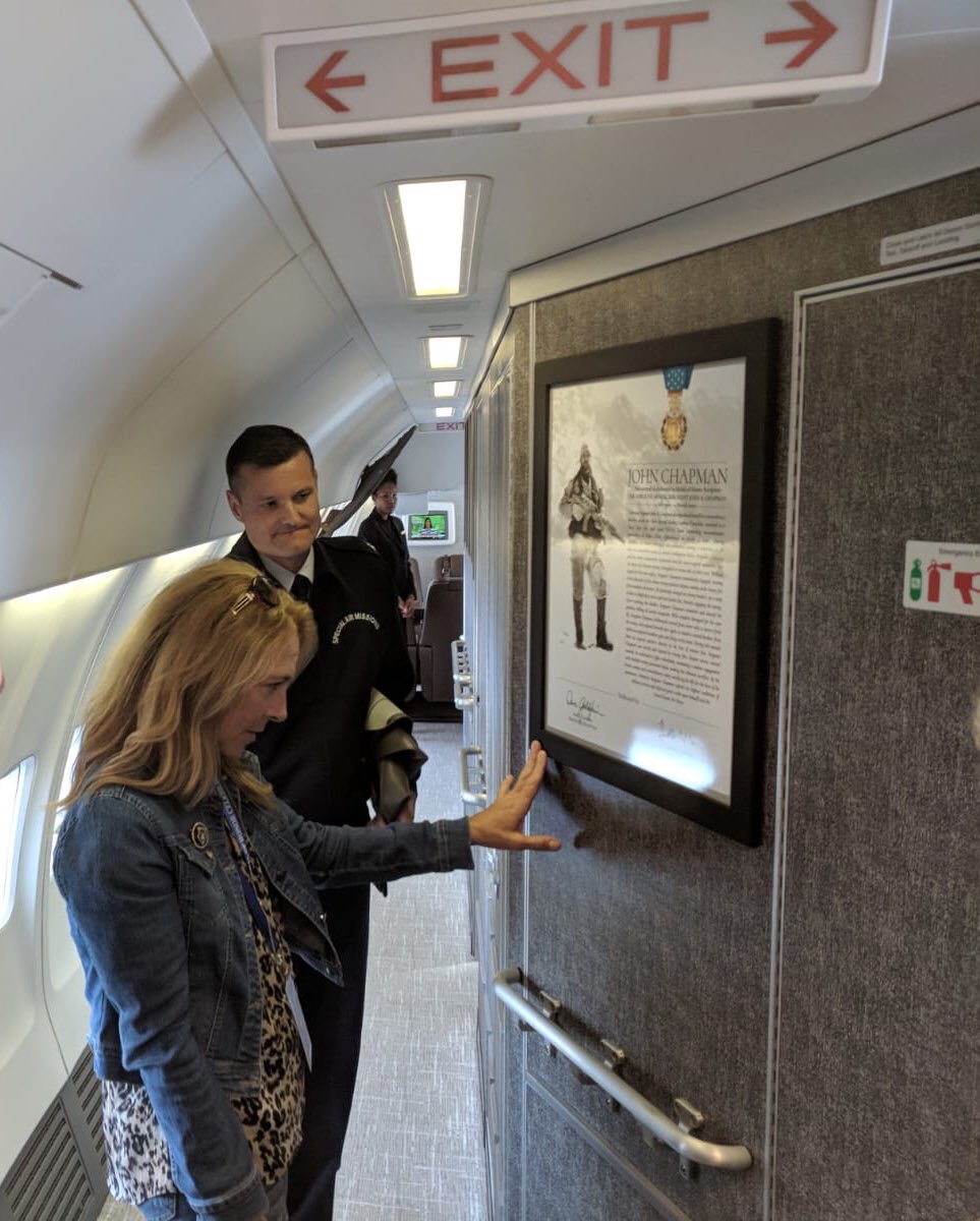 GenDaveGoldfein's tweet photo. It was a privilege to be part of this tribute to John Chapman &amp; his heroic sacrifice — the dedication &amp; naming of a @USAirForce C-32 in his honor. ‘Chappy’ will serve to remind those traveling on board of the caliber of people who have served as #Airmen. #MedalofHonor https://t.co/wLvw3UzRlc