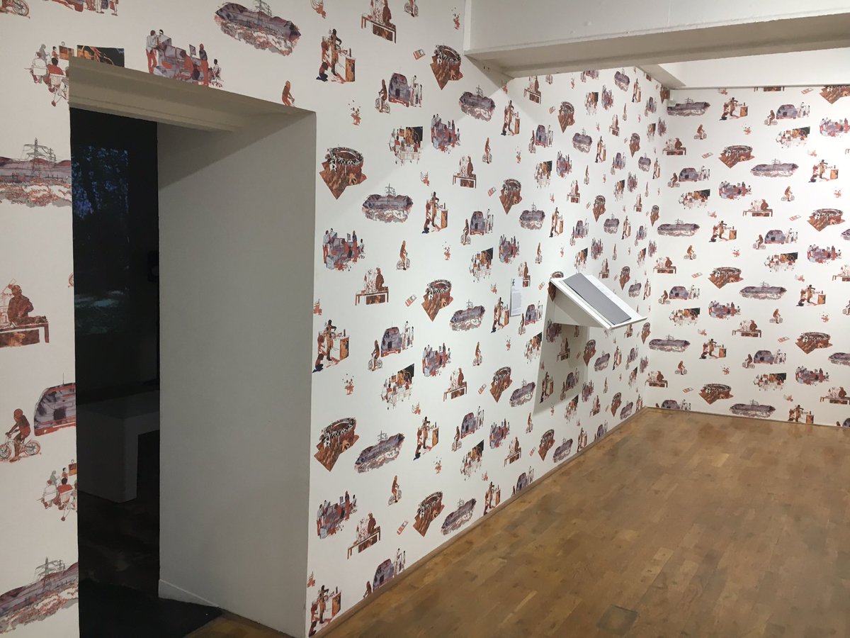 jwyg's tweet photo. Materialising the effects of air pollution with responsive wallpaper - @lixindex’s piece at @mao_gallery. #airpollution #airquality #FutureKnowledge https://t.co/l3VD2MJRfB