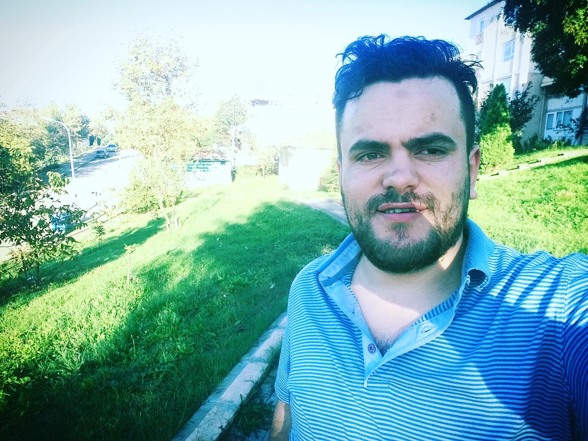 coskunucar8's tweet photo. İnsanların bize huzur vermesine gerek yok,
olanı kaçırmasınlar kafi.....#izmit #yuvacik https://t.co/nWk54VCvfB