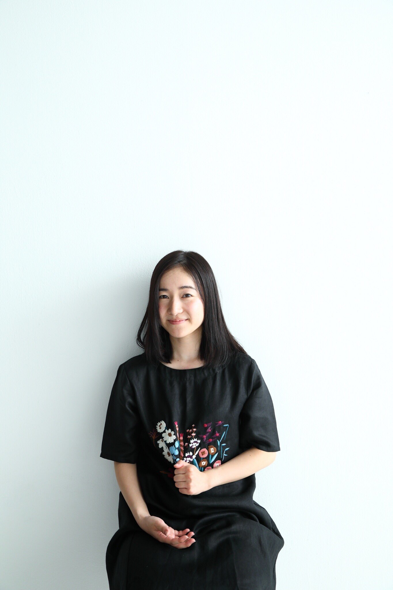 見里瑞穂 ご報告 この度 2年間所属したレジェンドタレントエージェンシーを離れ 新たに エージェントオフィスタクトの所属になりました 気持ちを新たに コツコツ精進していきます よろしくお願いします T Co Nfvorl7yay T Co