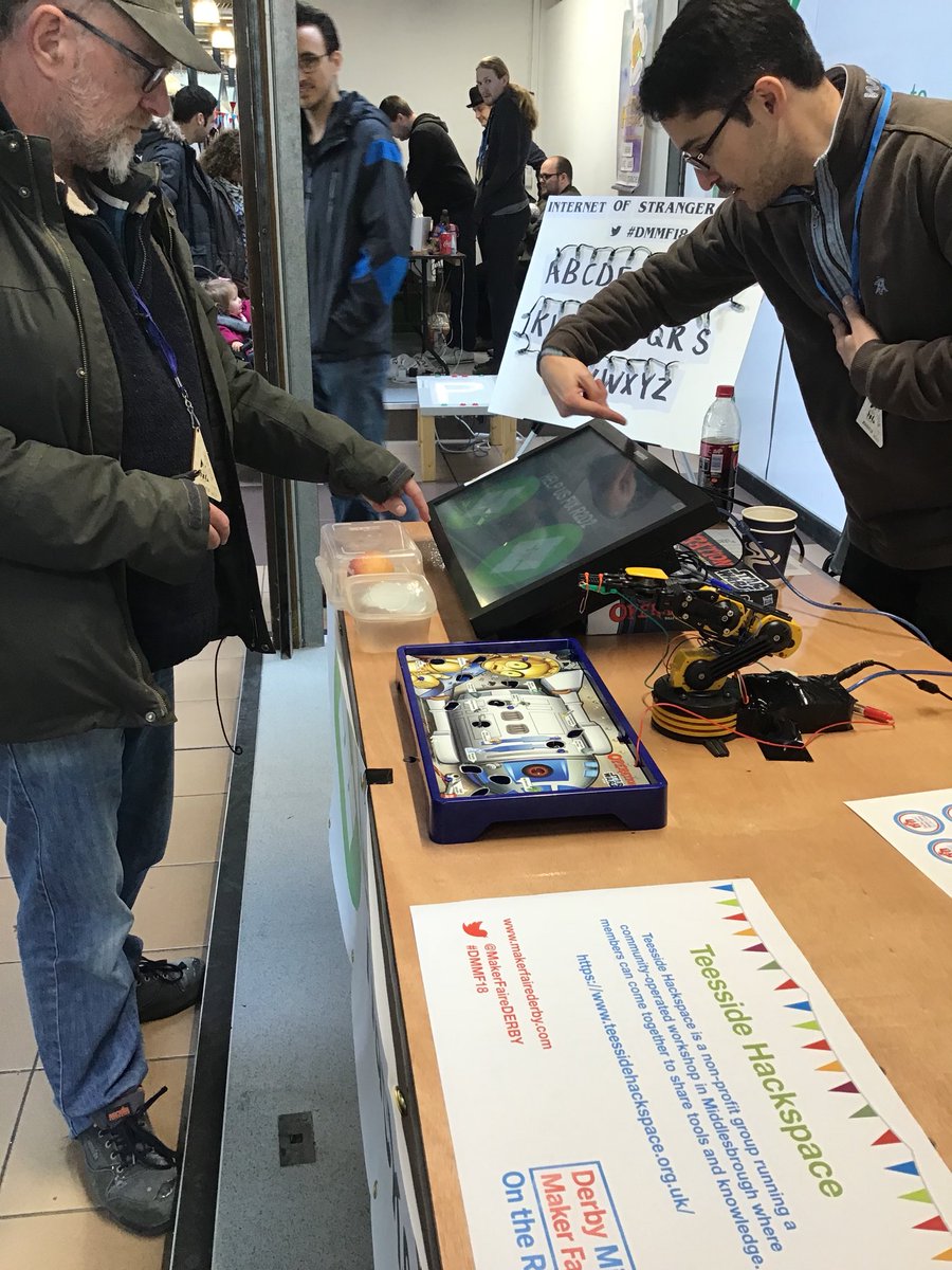 MakerFaireDERBY's tweet image. @HackTees robotic operation with @andrewsugars 🎮 #DMMF18