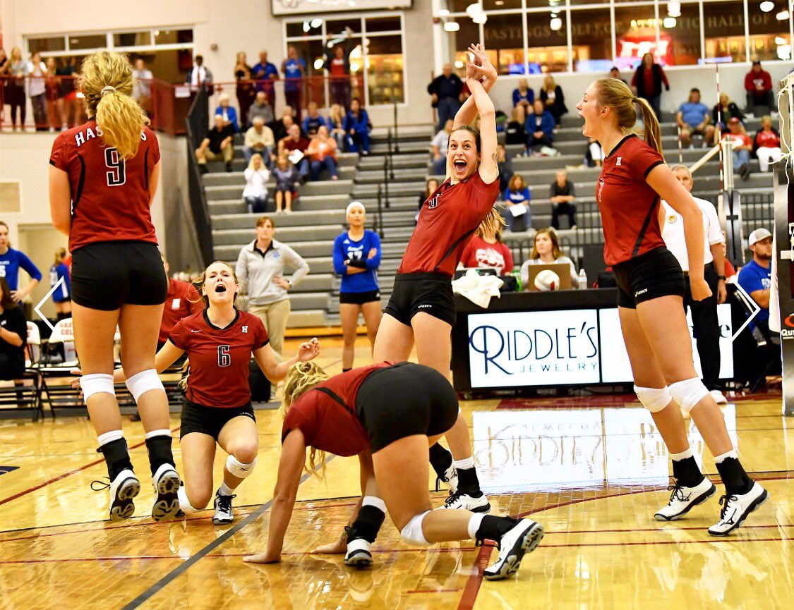 HCBroncoWVB's tweet photo. The hype is real for GAMEDAY👏🏽Your #14 HCVB Squad is on the road for their last regular season away match to take on the Morningside Mustangs in a conference matchup! #normstrong #molifuastrong #wearebettertogether #gobroncos 🐎🏐❤️

📍Sioux City, Iowa 
JV @ 3:30 
Varsity @ 5:00 https://t.co/Tb6nmREoog