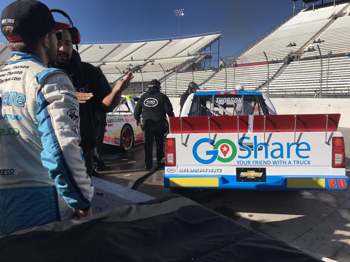 youngsmtrsports's tweet photo. Round 1️⃣ of @NASCAR_Trucks qualifying at @MartinsvilleSwy is complete.
No. 02 #YoungsBuildingSystems | @_AustinHill - P3; will advance to Round 2️⃣
No. 20 @gosharedotco | @Tanner_Thorson - P32
#TexasRoadhouse200 https://t.co/22dMdzmZxe