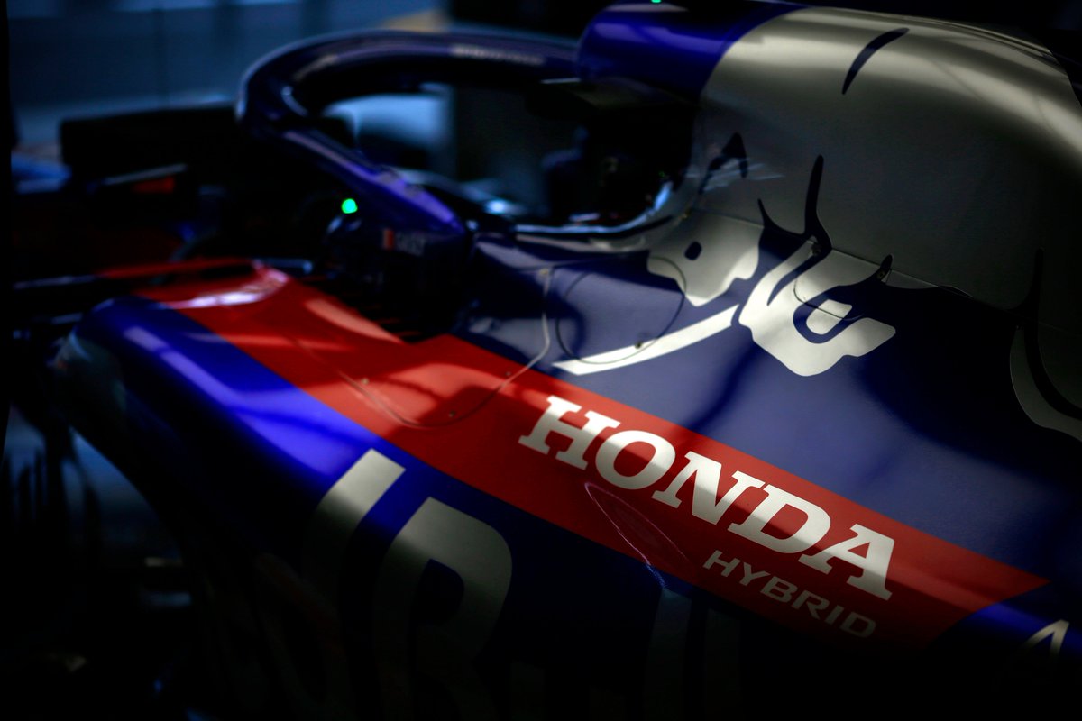 Hondaモータースポーツlive みなさん こんばんは 今週末は F1jp 第19戦メキシコgpの模様を実況ツイートでお届けします 本日は日本時間24時からプラクティス3が行われます Red Bull Tororossohonda ピエール ガスリー選手 ブレンドン ハートレー