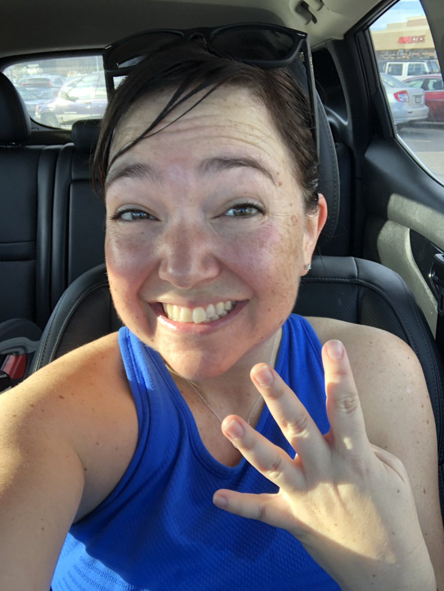 DrACadle's tweet image. It’s Day four of #OTFHellWeek and I’ve gone 4 for 4!!! Holy splat points this Saturday! Loved everything about this morning’s workout! @orangetheory #orangetheoryfitness #splaturday