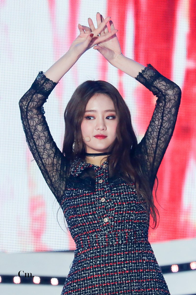 chermistry_sg's tweet photo. 181020 BOF (G)-IDLE MINNIE
#여자아이들 #MINNIE #민니 #G_I_DLE https://t.co/bCDLuNKLtR