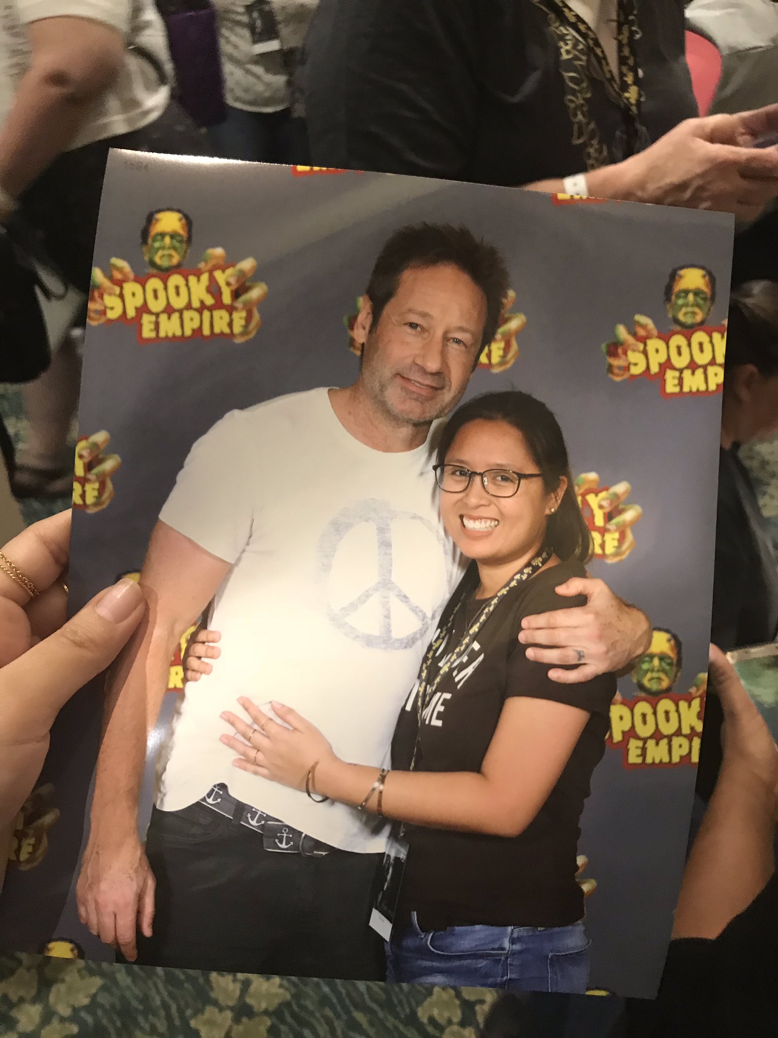 2018/10/27 - David at Spooky Empire at Caribe Royale Orlando Dqhe8kCXQAEa-By