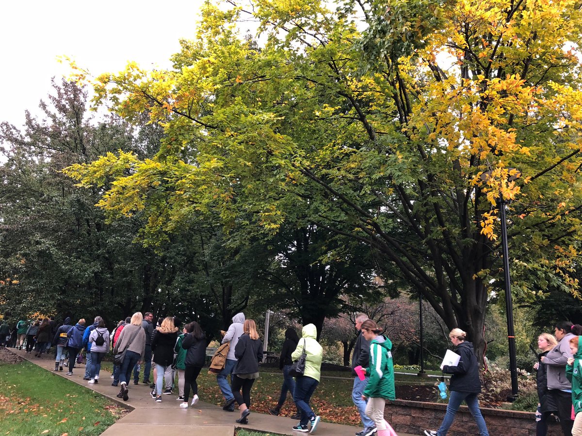 YCPAdmissions's tweet photo. Fall is peeking through on campus tours. #ycpopenhouse https://t.co/3QffQtODHa