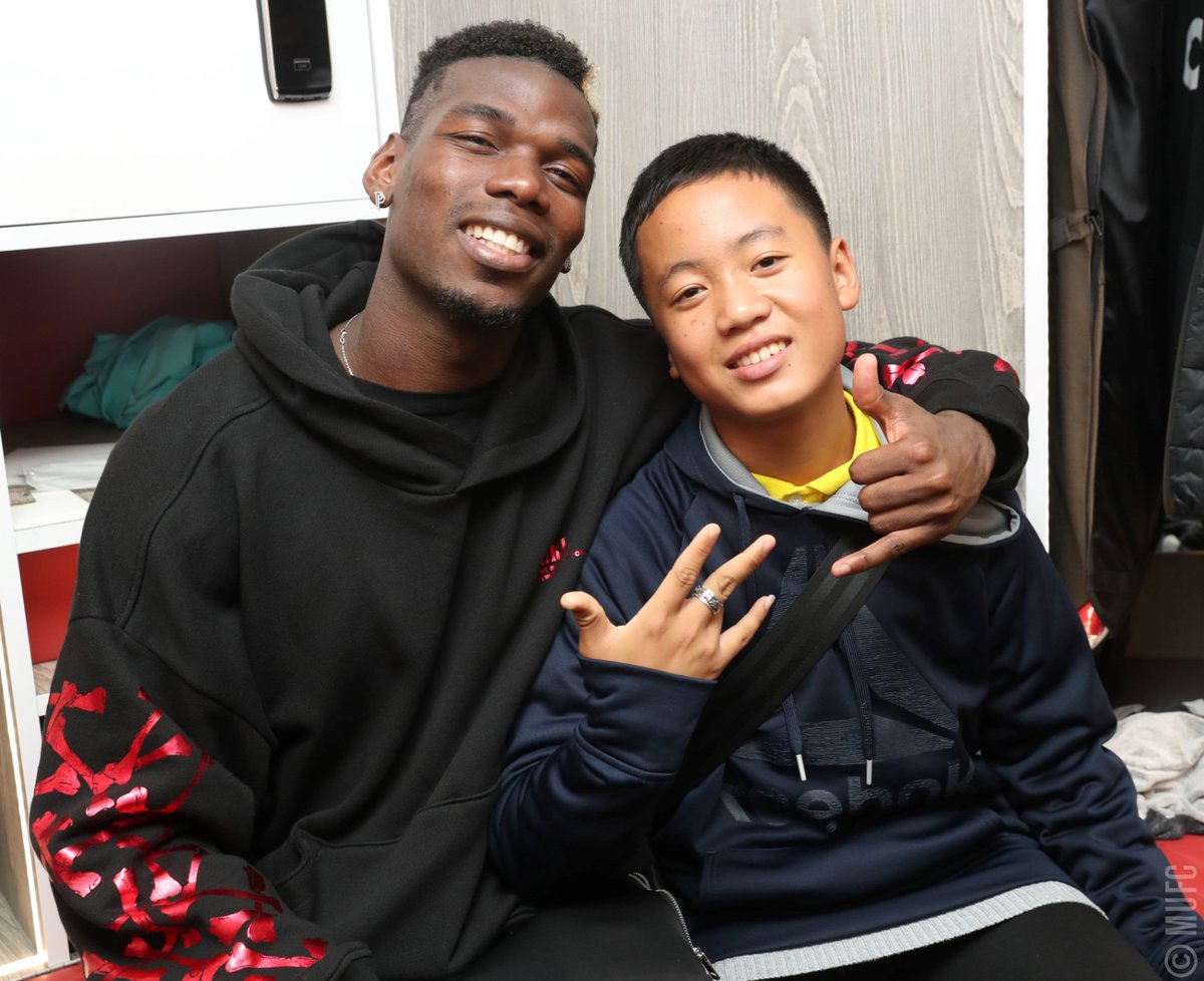 ManUtd's tweet image. Welcome to #MUFC, Wild Boars! 😍