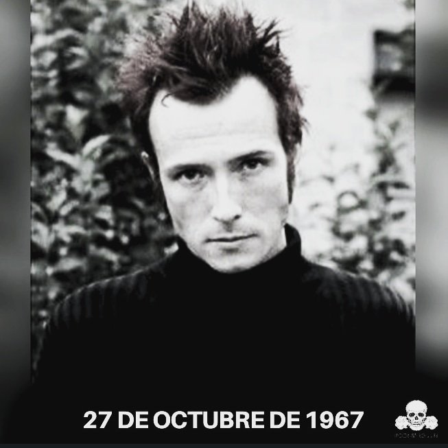 Happy Birthday Scott Weiland!!
RIP 