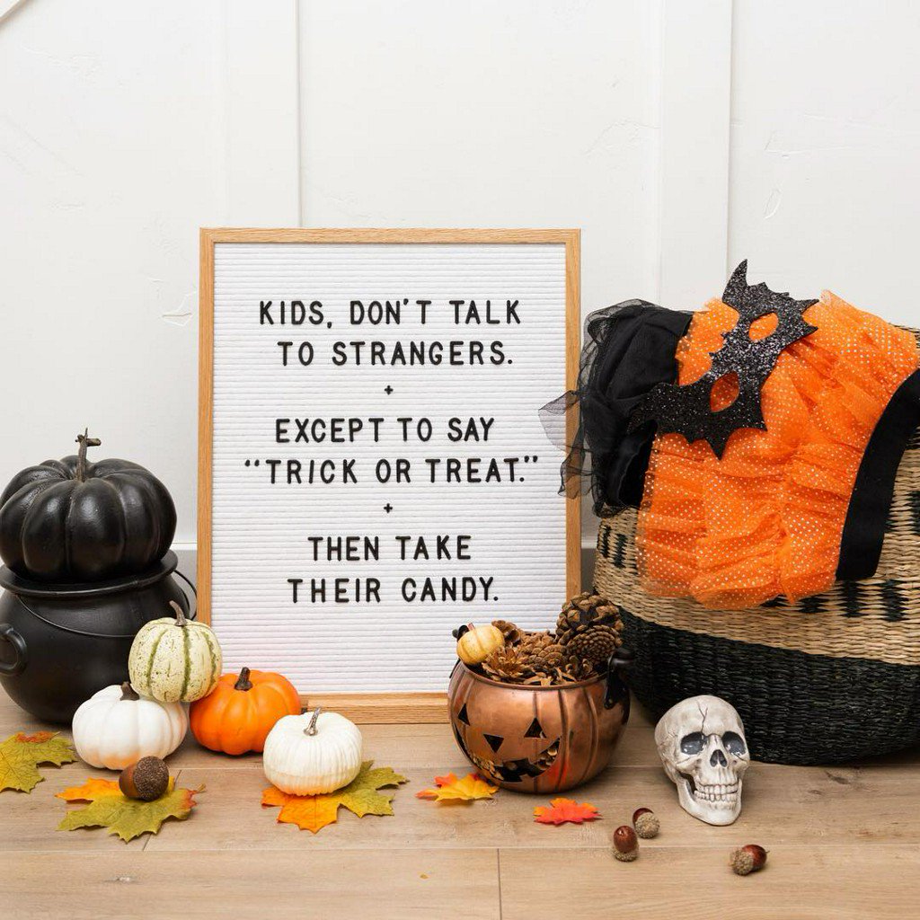 Twitter 上的BetterHomes&Gardens:"The Funniest Letterboard Quotes That Perfectly Describe Halloween https://t.co/yV9X9OCmhA https://t.co/W2dam3Mzcq" / Twitter