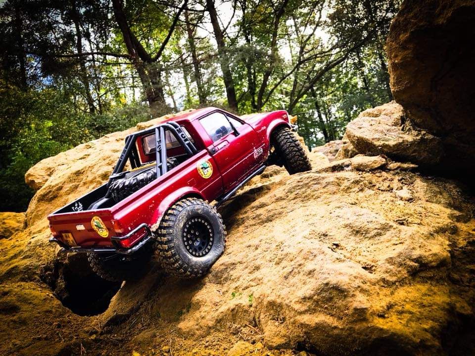 RC4WD's tweet image. Candy Apple Red Marlin by Joss Powick
#rc #candyapplered #custompaint #crawling #scale #rc4wd #marlin