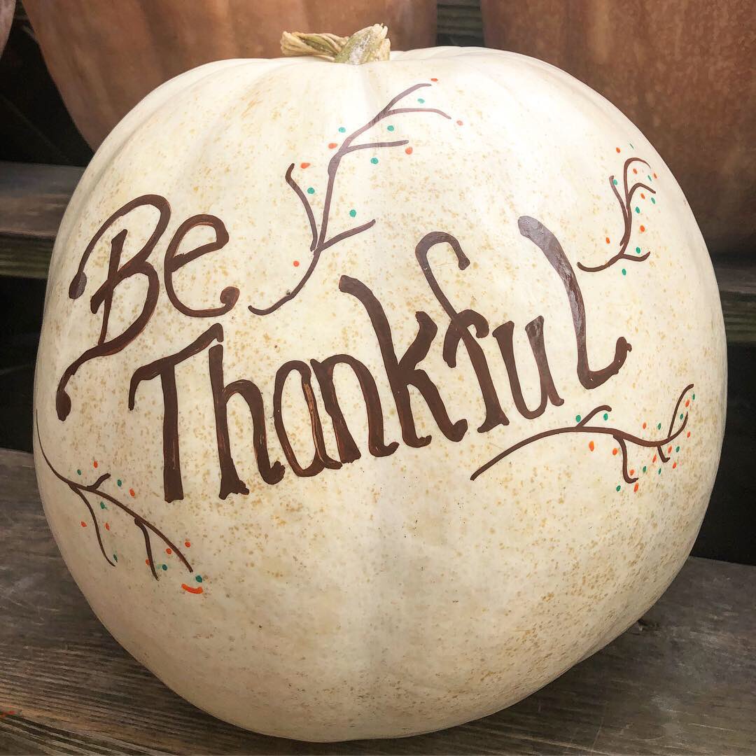 HartCoTourism's tweet photo. #falldateideas π
Take a trip to Dennisonβs Market - pick out a pumpkin to paint or carve together, take home a scarecrow of your own and donβt forget the caramel apples!!
https://t.co/oFJ6UpppOy
#kygetaway #travelky #dennisonsmarket https://t.co/iE785IBBPC