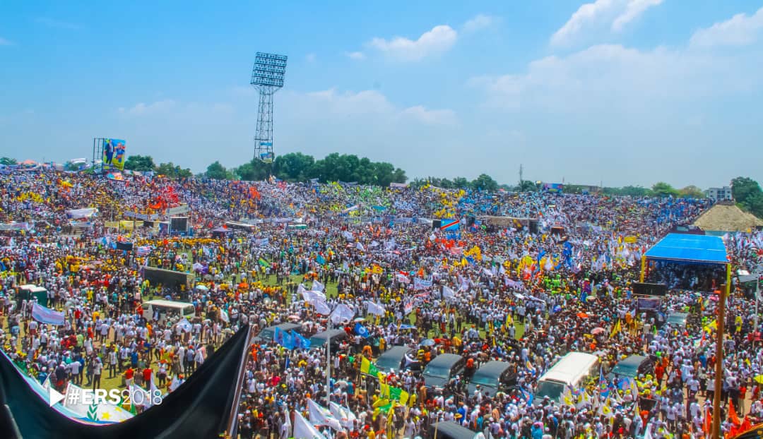 felixkange4's tweet photo. Très bonne performance du #FCC qui a réussi 1 rassemblement plus important que celui de l'opposition d'hier. Représentant 80 % de la classe politique congolaise, le FCC a su prouver sa capacité de mobilisation. En route pour les élections. #MeetingFCC https://t.co/hc2ef7YP23