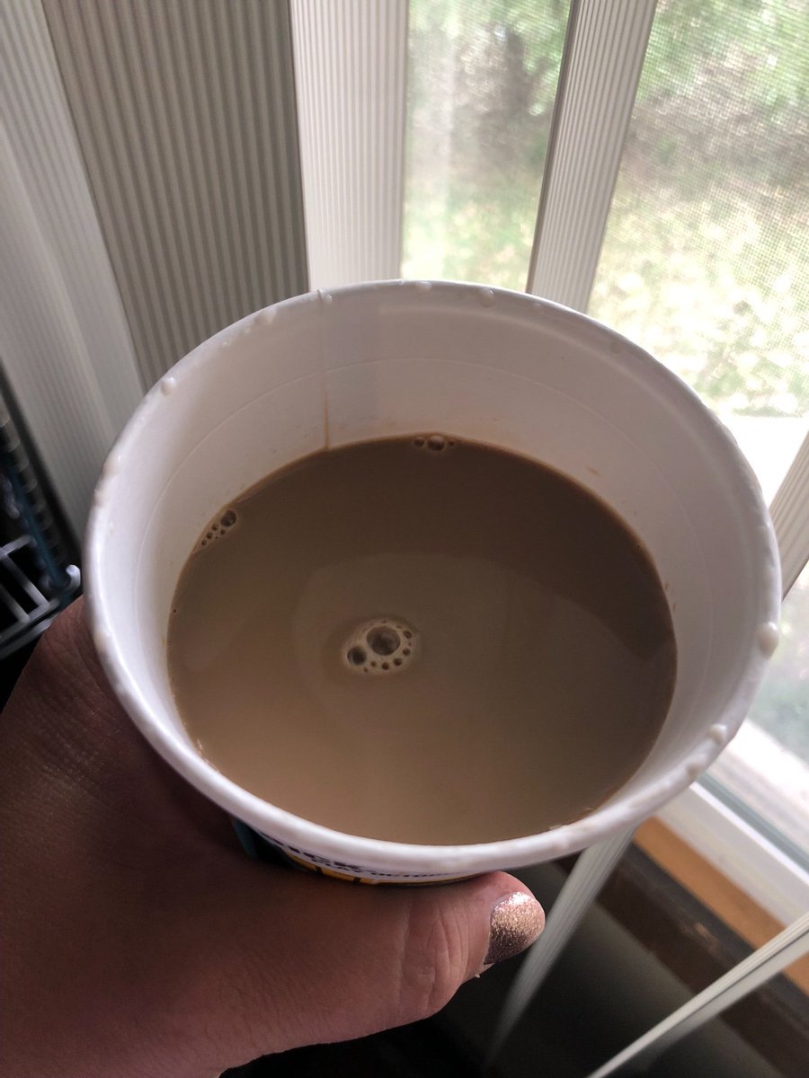CoachMaryTL's tweet photo. @McDonalds Why am I paying for a large hot chocolate but it’s only filled this much? Ugh. https://t.co/99nwZ8fsM4