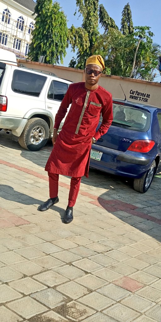 TheTalkDoctor_'s tweet photo. Not everytime MC, MC... Once in a while, wedding guest! #TheTalkDoctor #EmberRush #weddingguest https://t.co/JwpuDsTfxh