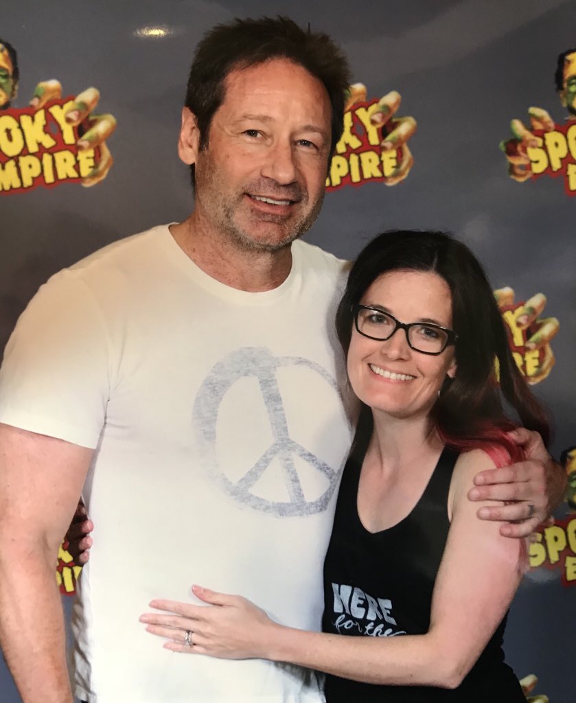 2018/10/27 - David at Spooky Empire at Caribe Royale Orlando - Page 2 Dqhw2uqXgAArNbC