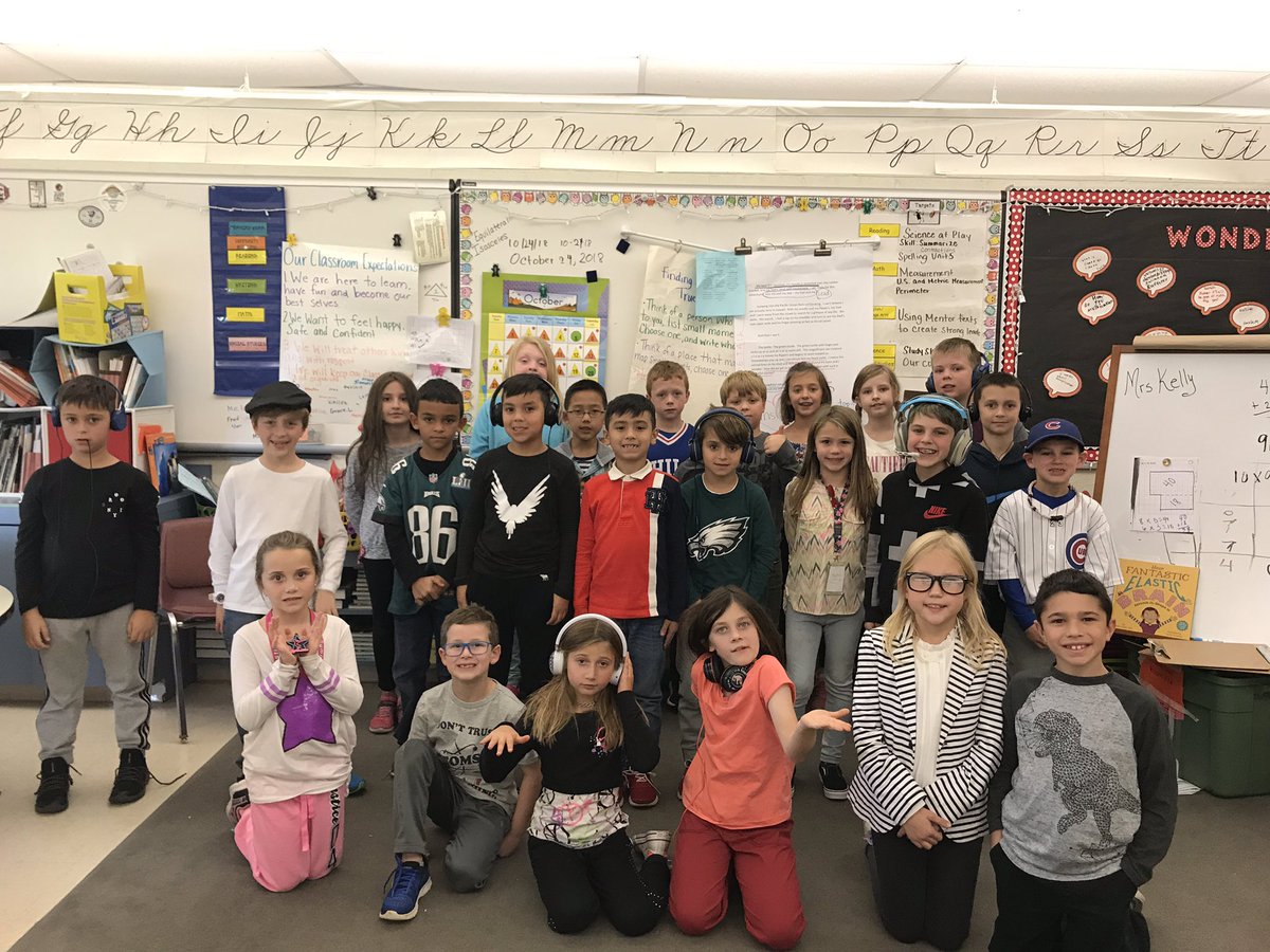 Congrats to <a href="/CbJethon/">LJethon</a> 4th graders for collecting the most nickels and dimes for our leukemia &amp; lymphoma drive!  <a href="/CBWarwickElem/">Warwick Elementary School CBSD</a> students also proudly dress in what they want to be when they’re 25 and drug free!