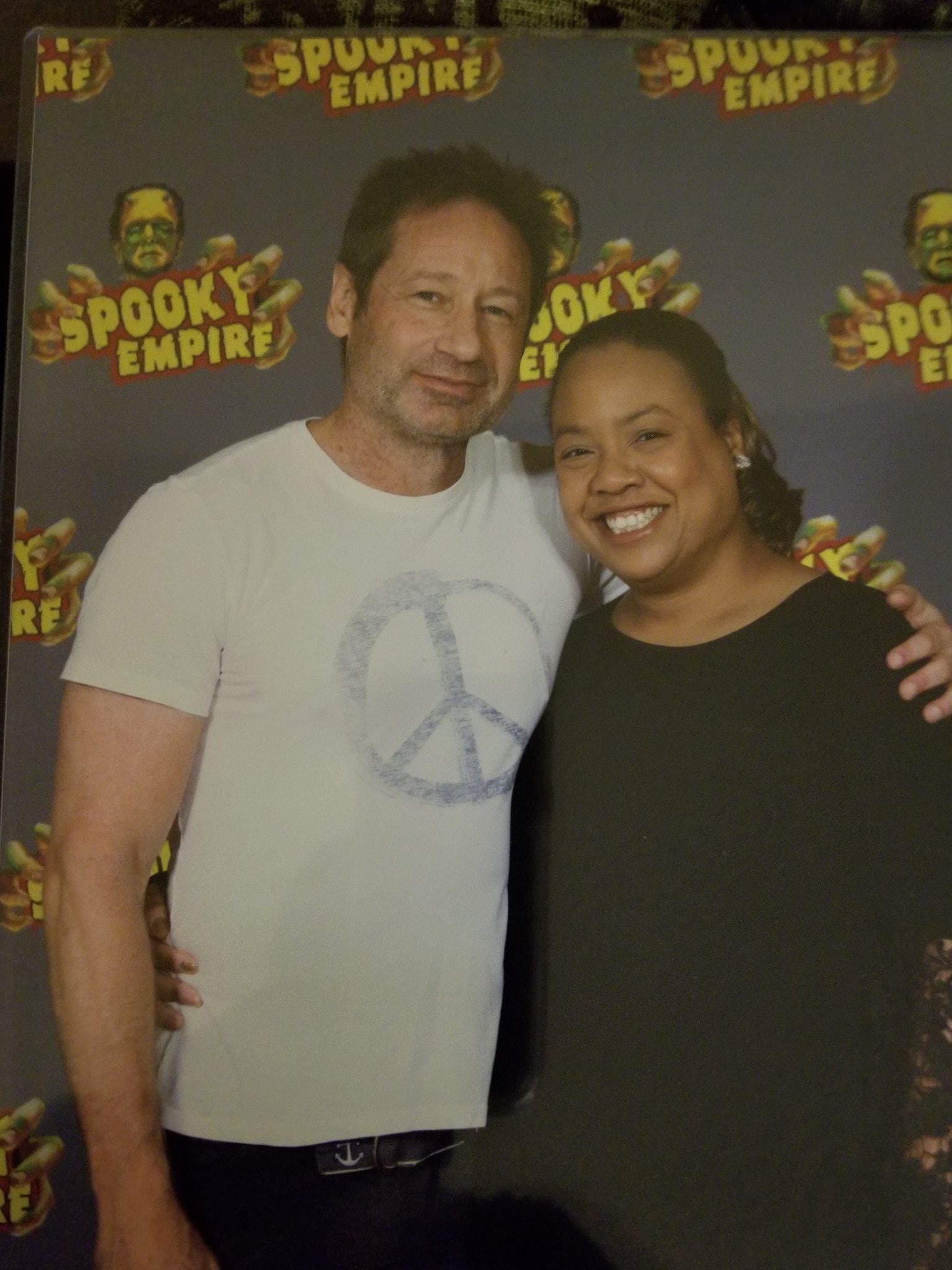 2018/10/27 - David at Spooky Empire at Caribe Royale Orlando DqhyFZKWwAAx8L2