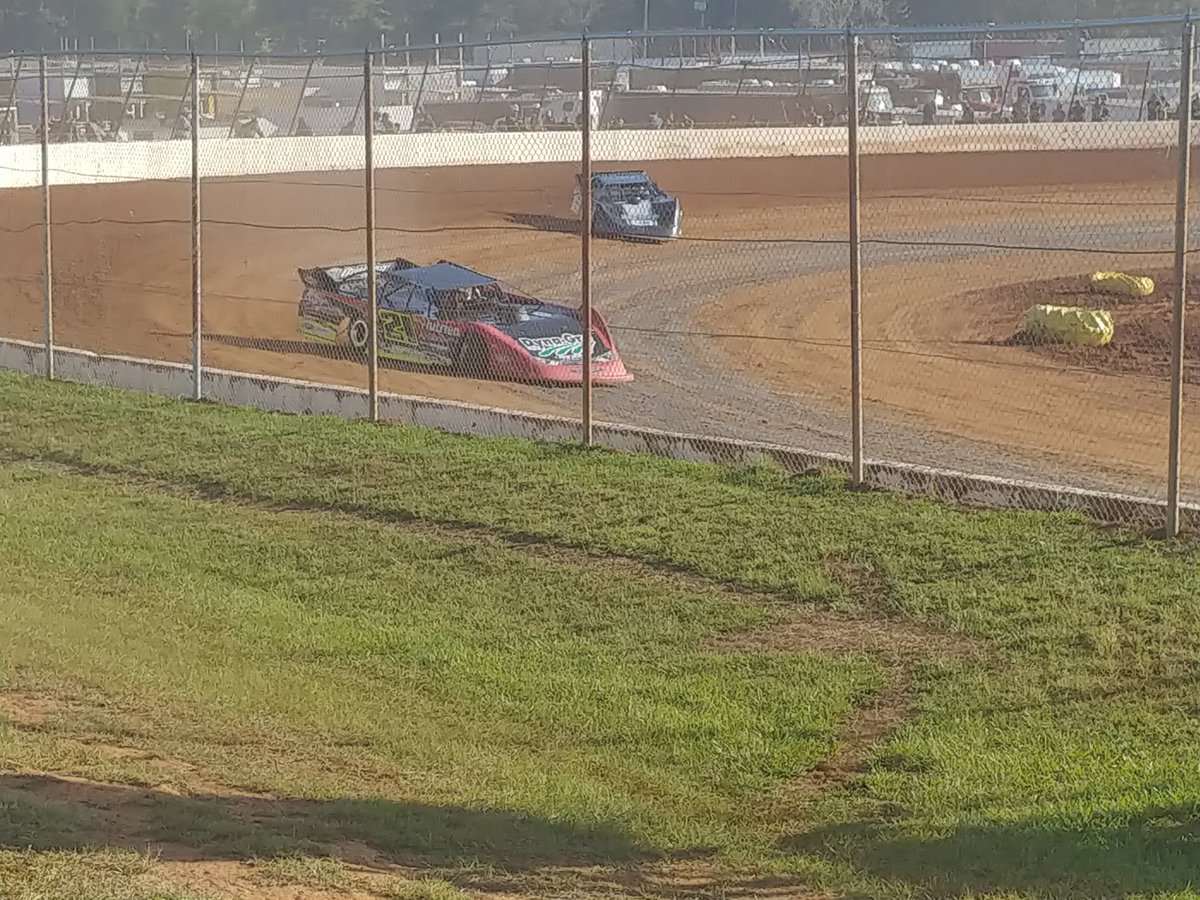 MoparMJ8's tweet image. @21BMJ takes Heat 1 at @Whynotracing1 #HouseOfHook after Fast Qualifier #54 #Dangerous Dane Dacus was only able to close in to his rear bunper in the final laps 🏁🏆