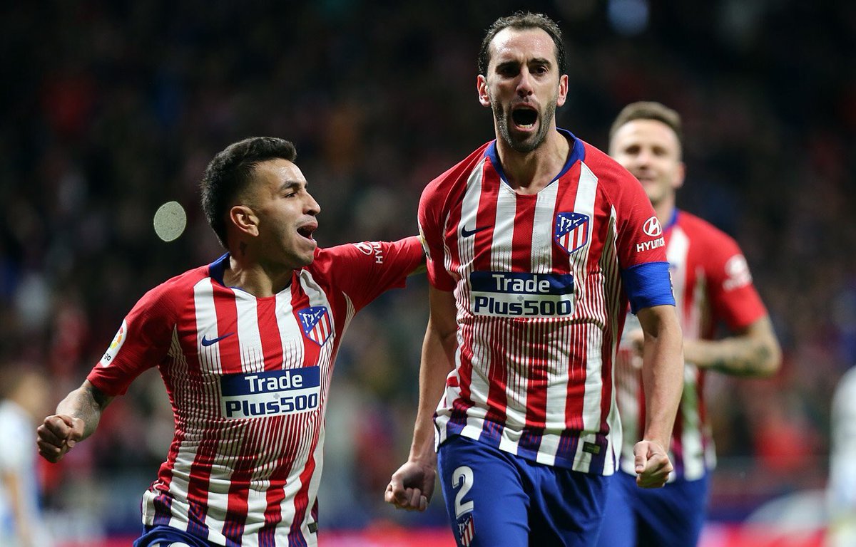 OrsaiRadio's tweet photo. #Uruguayos 🇺🇾 | Diego Godín abrió el marcador en la victoria del #AtlMadrid 2-0 ante #RealSociedad. Los colchoneros con esta victoria lideran la tabla, expectantes a lo que suceda en el clásico de día de mañana. https://t.co/iuAx7qNUW9
