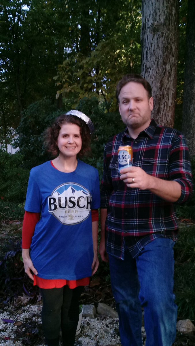 stevenproksch's tweet photo. @BuschBeer #BOOschGuy (and the wife is my big can) https://t.co/L1WlwnXccv