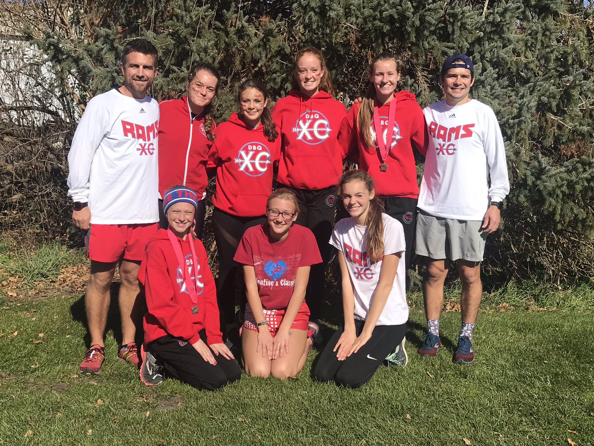 seniorwomensxc's tweet photo. Here is the incredible group that finished 4th place in today’s Class 4A Race! Profoundly proud of this group! A fine season!🐏🔨�� https://t.co/2bLDEYix7Q