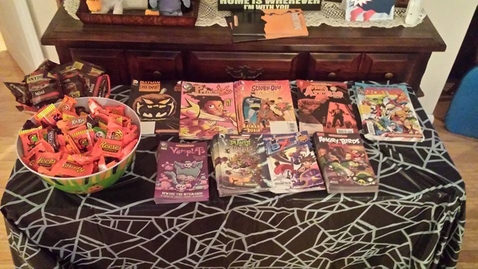 kara_querl's tweet photo. @MitchGerads Mitch I am ashamed. You should be giving out comics. . . they are much tastier #HCF2018 (we have candy too but people come from afar to our door for the comics) https://t.co/raqbiMsWyj