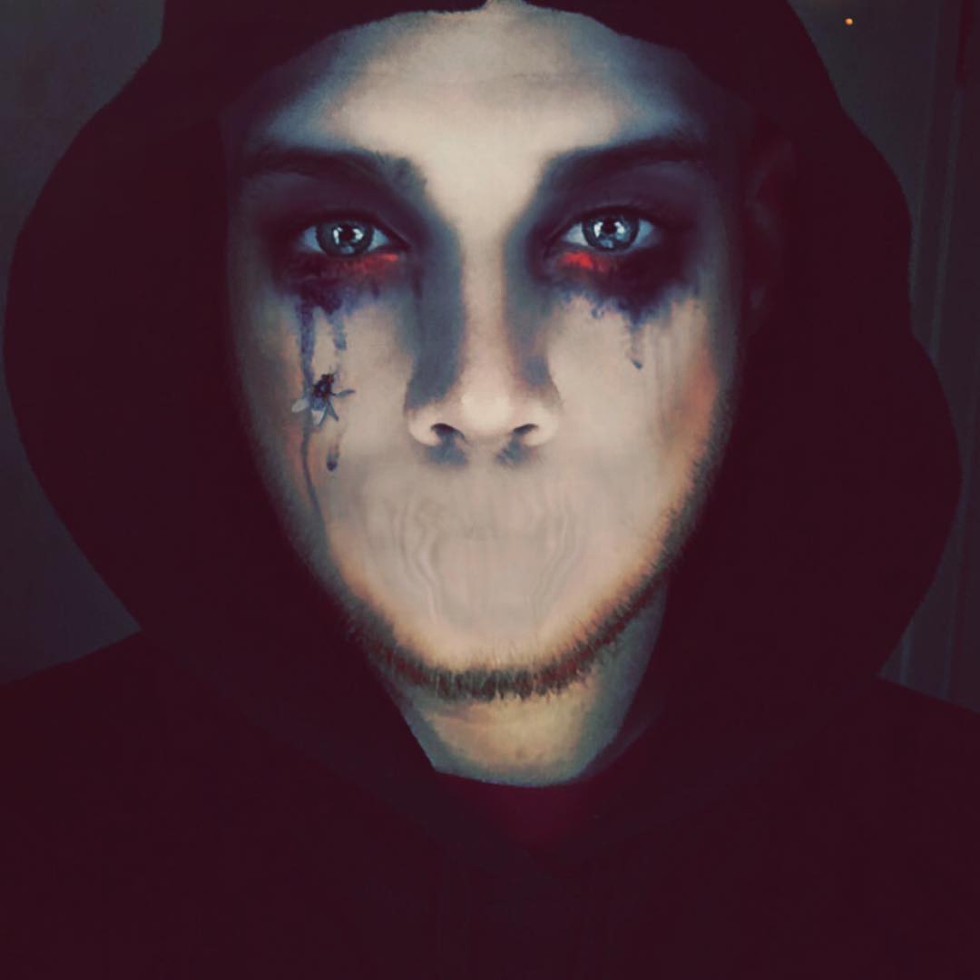 ScotiTM's tweet photo. #5daysofhalloween #day1 #halloween https://t.co/Q6SWL3llRT