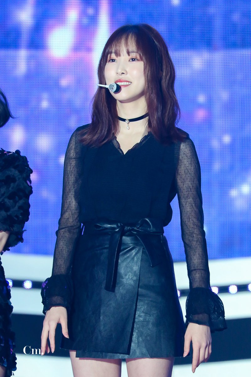 chermistry_sg's tweet photo. 181020 BOF GFRIEND 유주
#여자친구 #GFRIEND #유주 #YUJU

https://t.co/ldIshv7b3G https://t.co/3oewkEBOKI