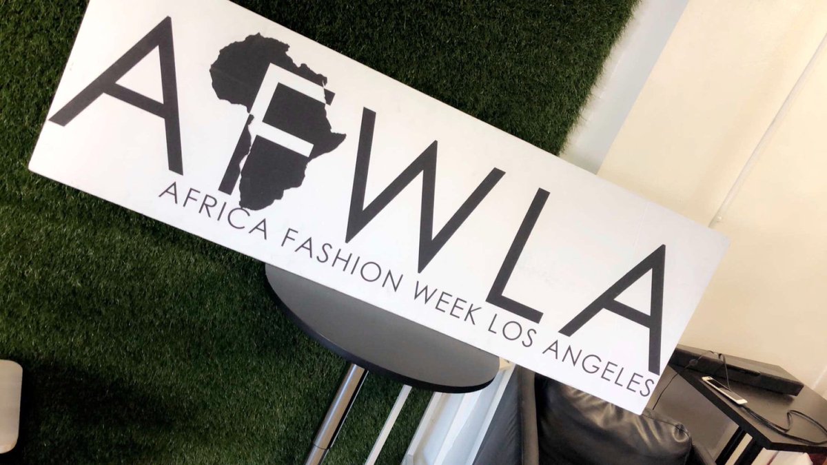 miamildn_luxury's tweet photo. AFRICA FASHION WEEK LA📍
We had such a great time LA ❤️ thank you so much guys for stopping by at our pop up shop. We met some amazing people! thanks for having us @afwla 🇬🇧❤️🇳🇬
#DTLA📍 
#afwla #miamildnluxury 
#weekendmood #losangeles https://t.co/1kjV0KtKf9