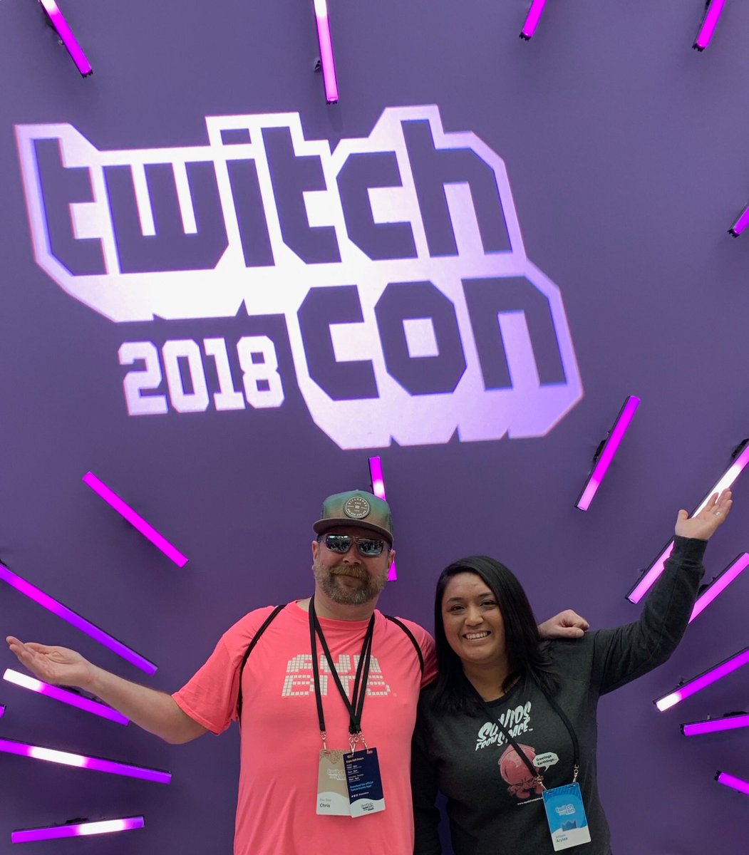 SquidsFromSpace's tweet photo. Any Squids want to meet up at 5:30 pm today at the Twitch photo spot for a group photo? :)
@SpaceSuit2 @Elliya @MarDCaos @kaptan0blivious @KingWolby?
#TeamSquids #IndieDev #IndieGame @TwitchCon https://t.co/Toe7ewJwuP
