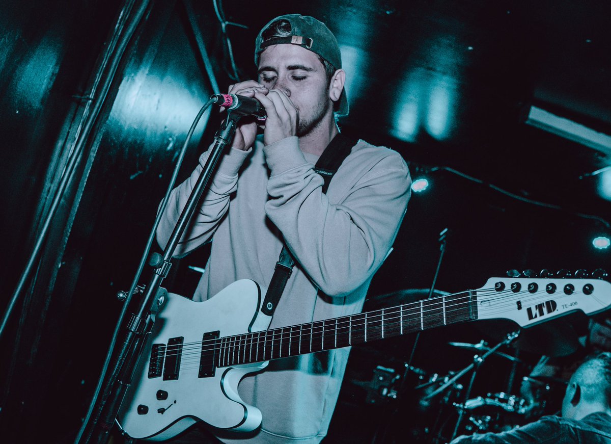 PeterJ_T's tweet photo. Idle Lives last night at the Underground https://t.co/BU4bLgcmfD