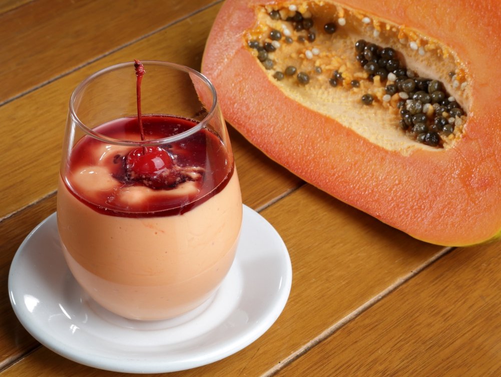 Brasileirissimo's tweet photo. Con nuestro menú de postres, lo único imposible será resistirte. https://t.co/k26fYiLPEq